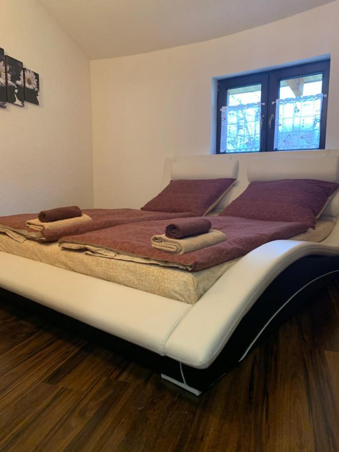 Dovolenkovy Dom Dubak Villa Lopej Екстериор снимка